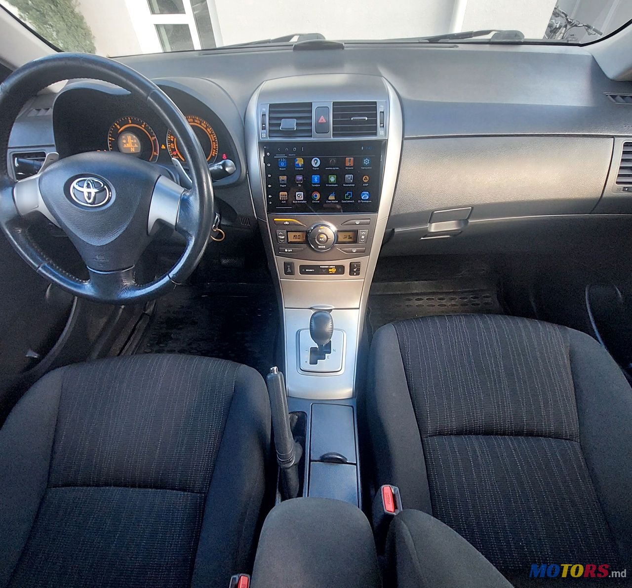 2008' Toyota Corolla photo #6