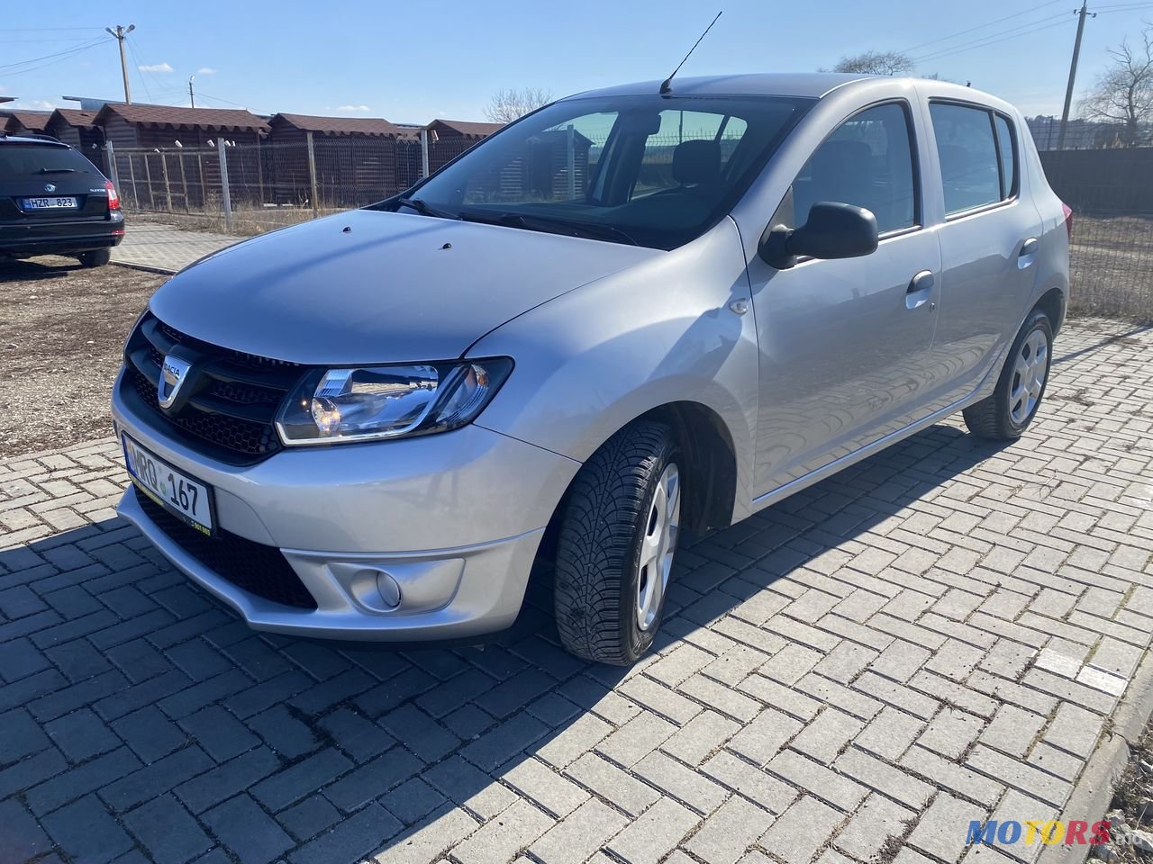 2012' Dacia Sandero photo #5