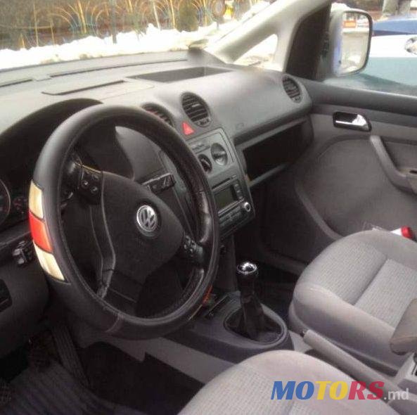 2008' Volkswagen Caddy photo #2
