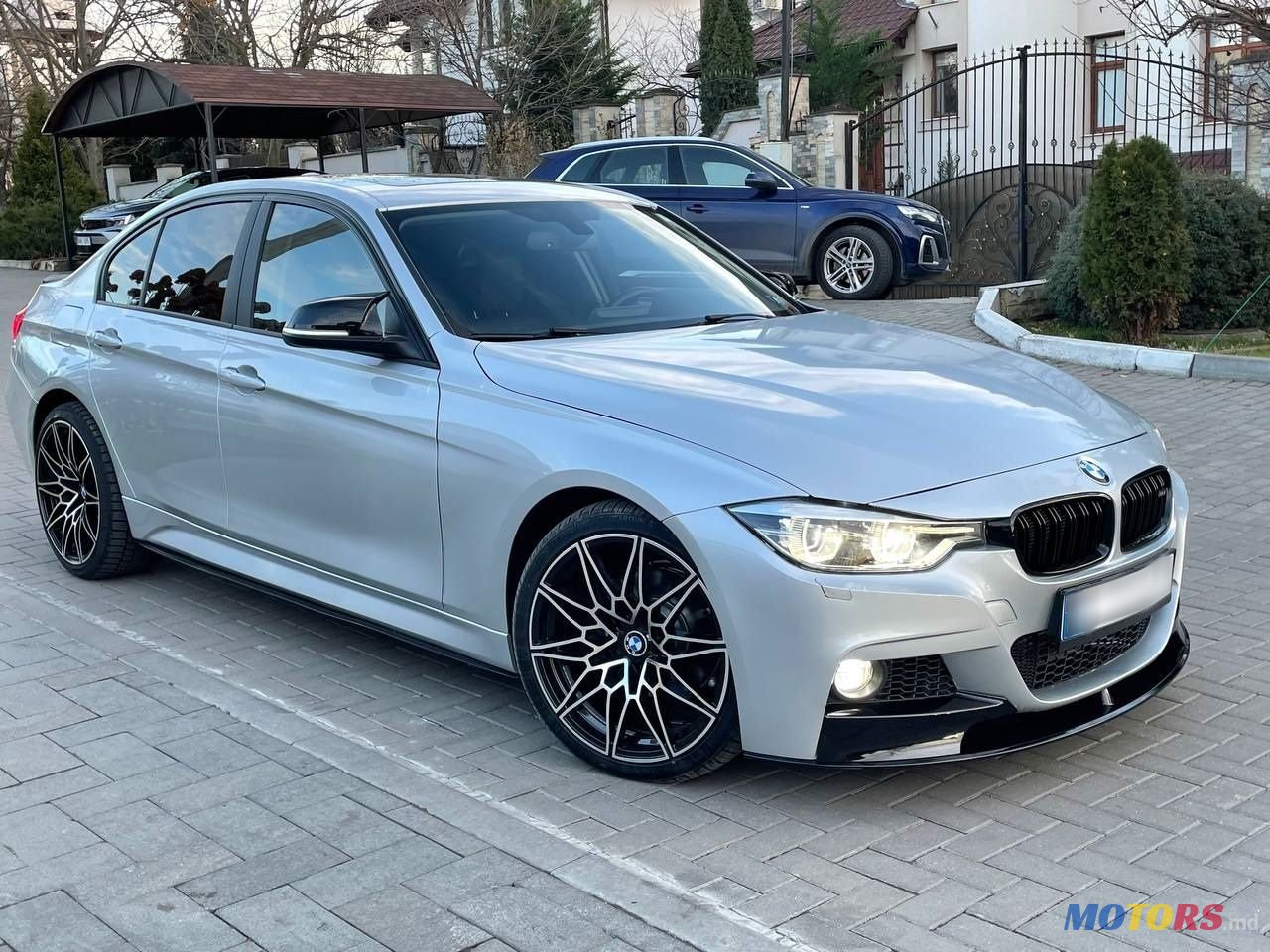 2016' BMW 3 Series photo #1