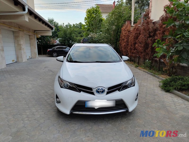 2015' Toyota Auris photo #1