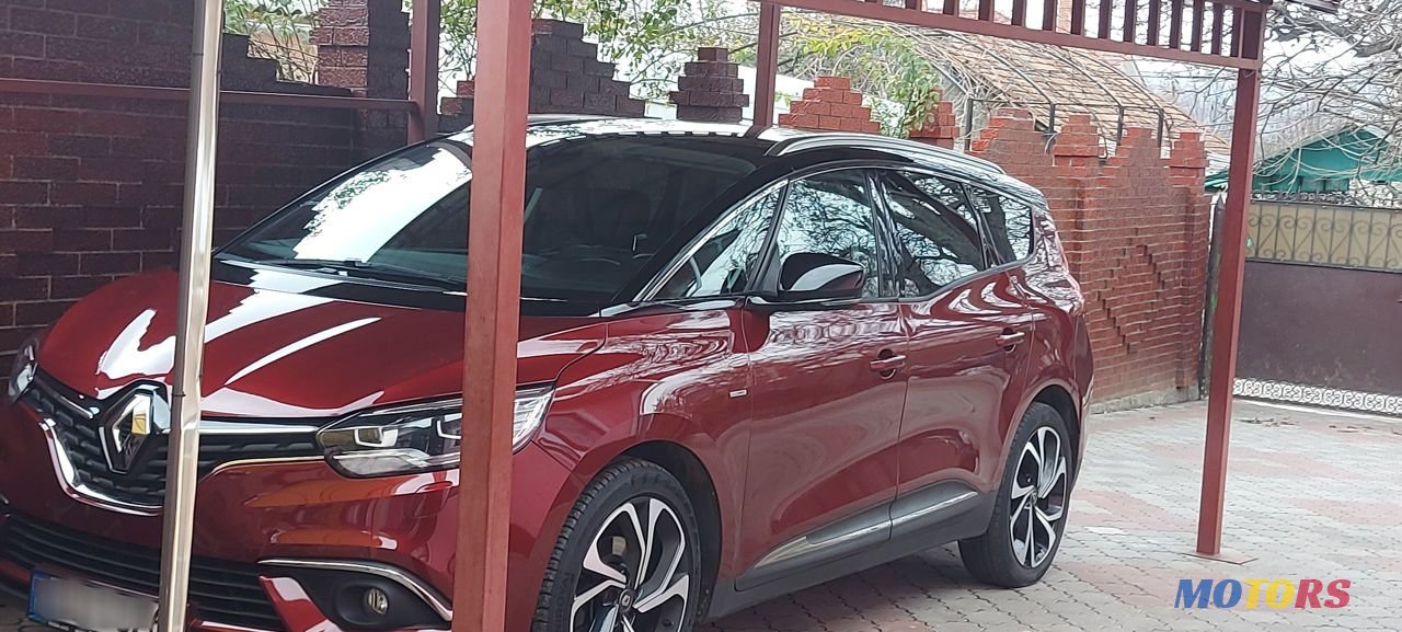 2017' Renault Grand Scenic photo #1