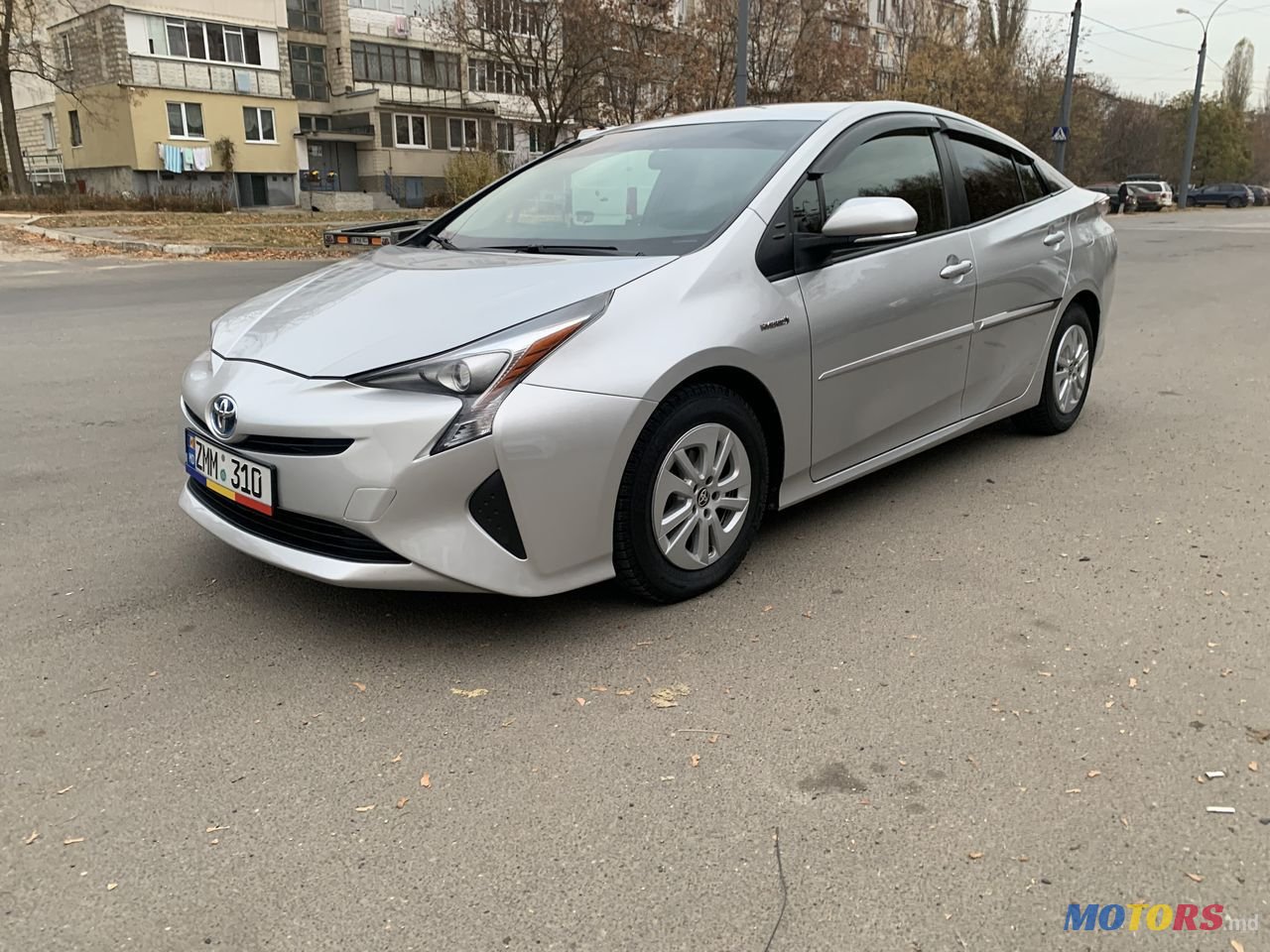 2016' Toyota Prius photo #2