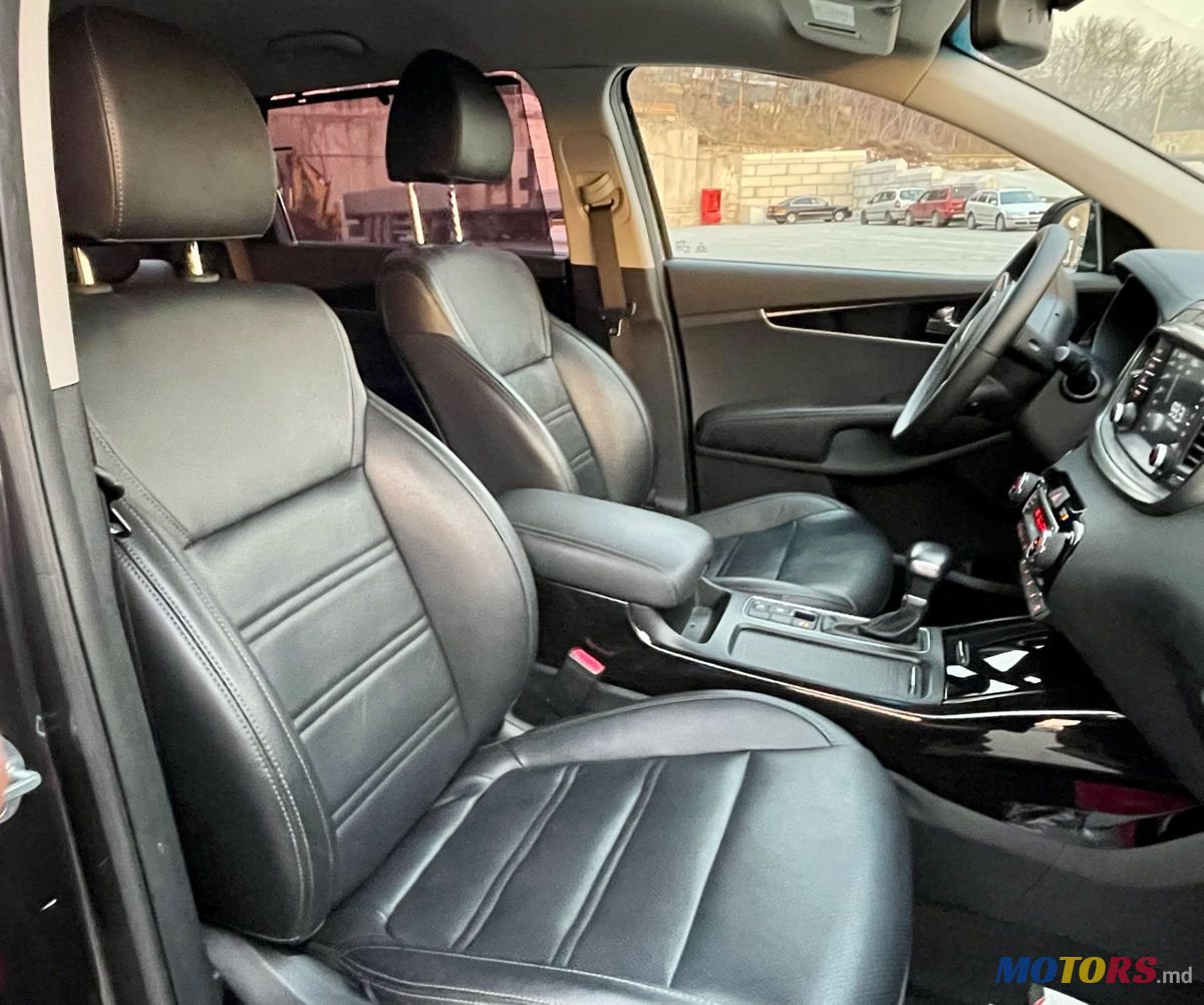 2017' Kia Sorento photo #6