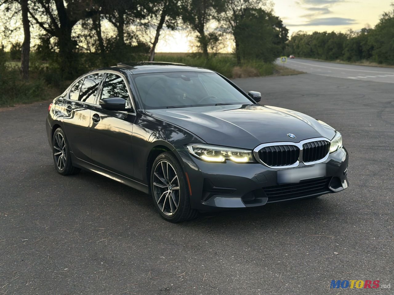 2020' BMW 3 Series photo #2