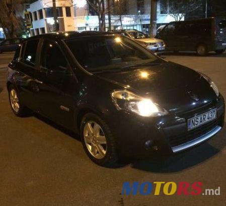 2010' Renault Clio photo #6