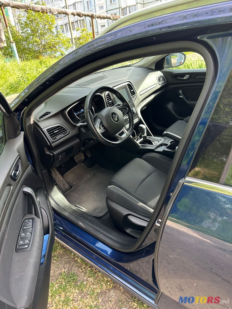 2017' Renault Megane photo #2