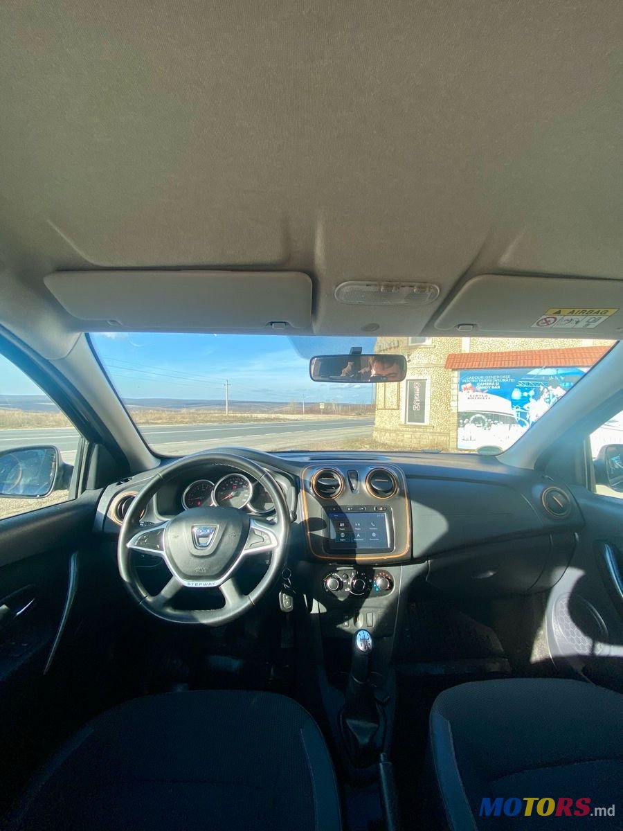 2017' Dacia Sandero Stepway photo #5