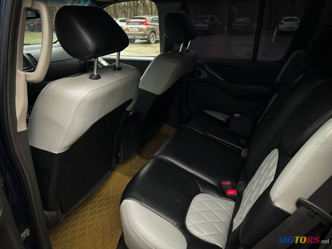 2005' Nissan Pathfinder photo #6