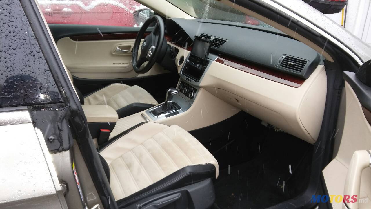2009' Volkswagen CC photo #1