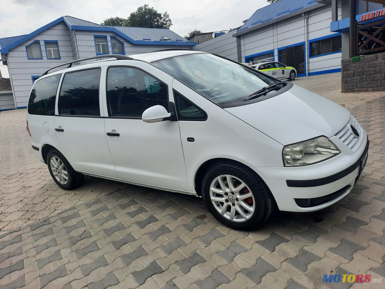 2006' Volkswagen Sharan photo #2