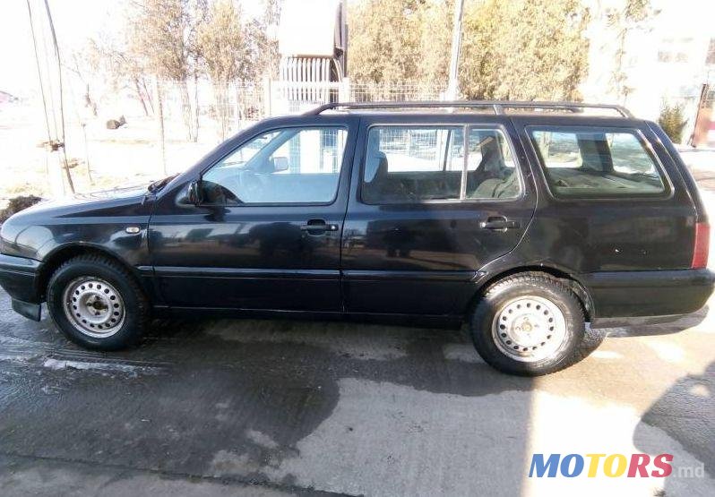 1997' Volkswagen Golf photo #1