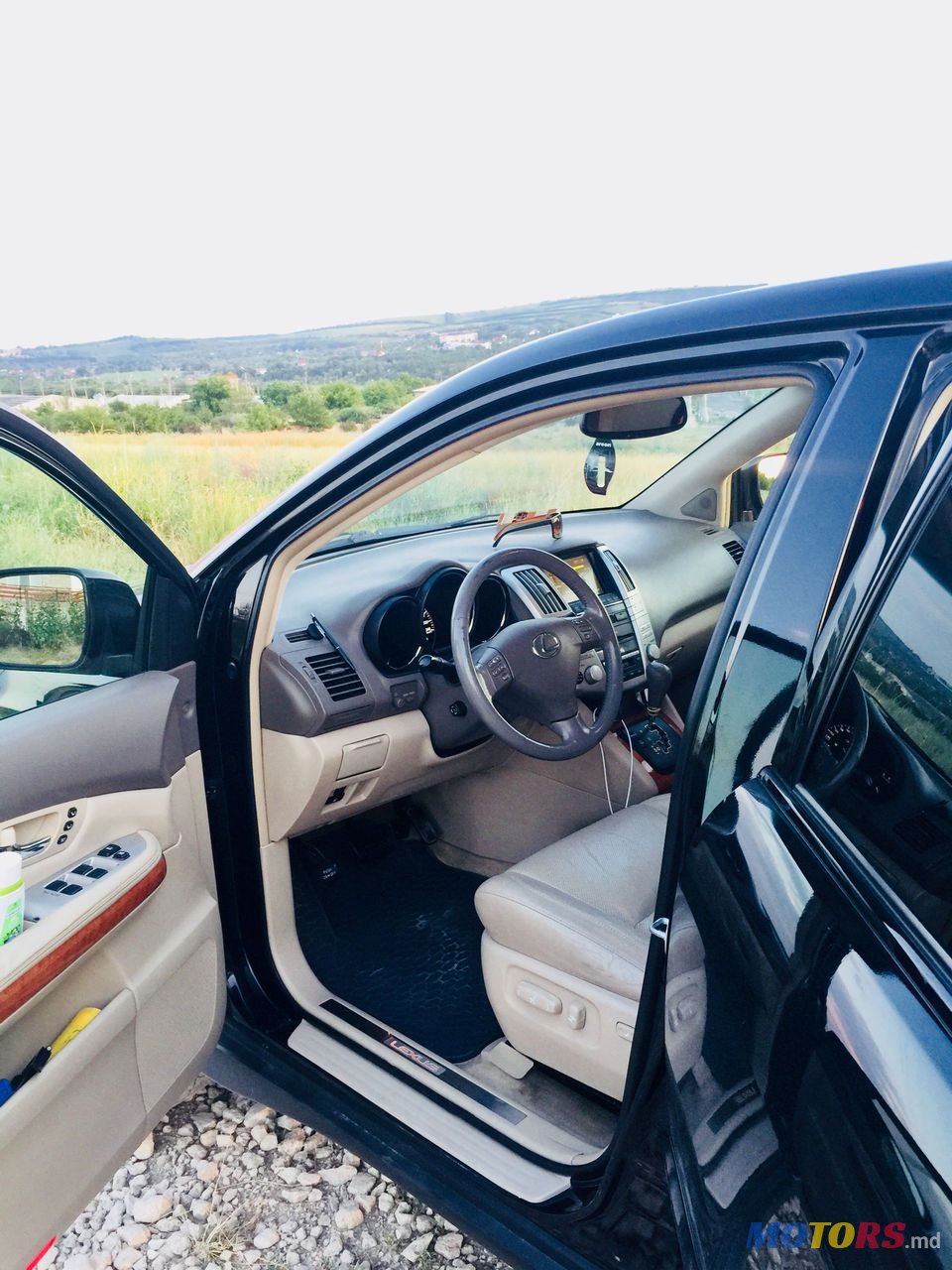 2005' Lexus Rx Series photo #1