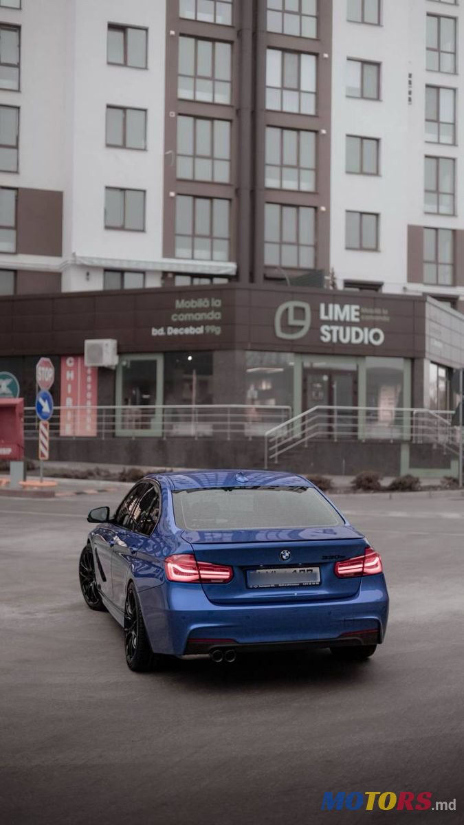 2017' BMW 3 Series photo #6