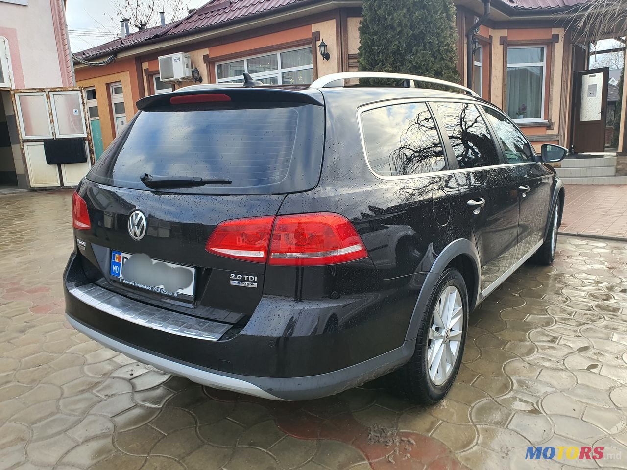 2013' Volkswagen Passat photo #5