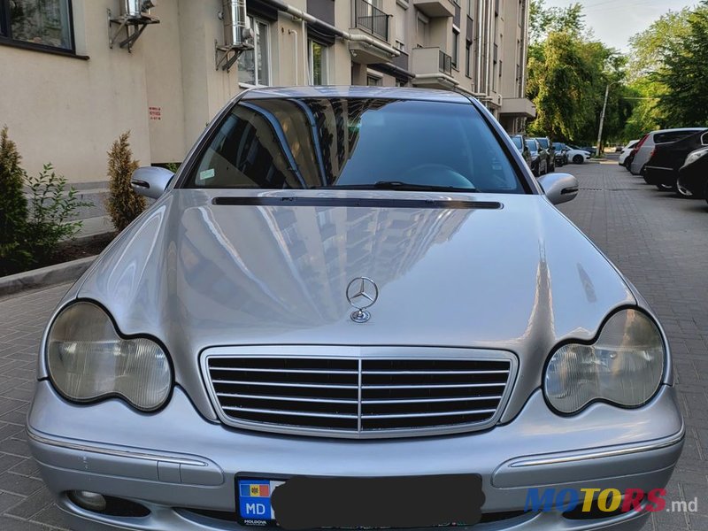 2003' Mercedes-Benz C Класс photo #6