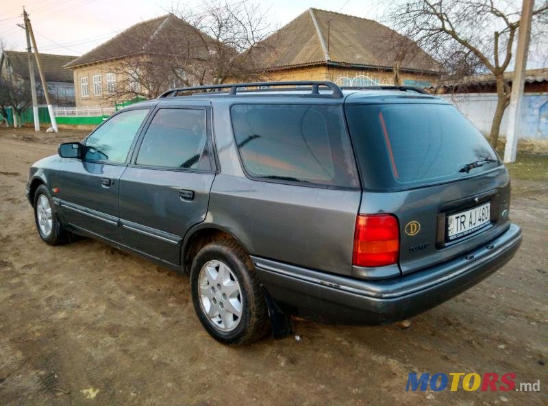 1992' Ford Scorpio photo #3