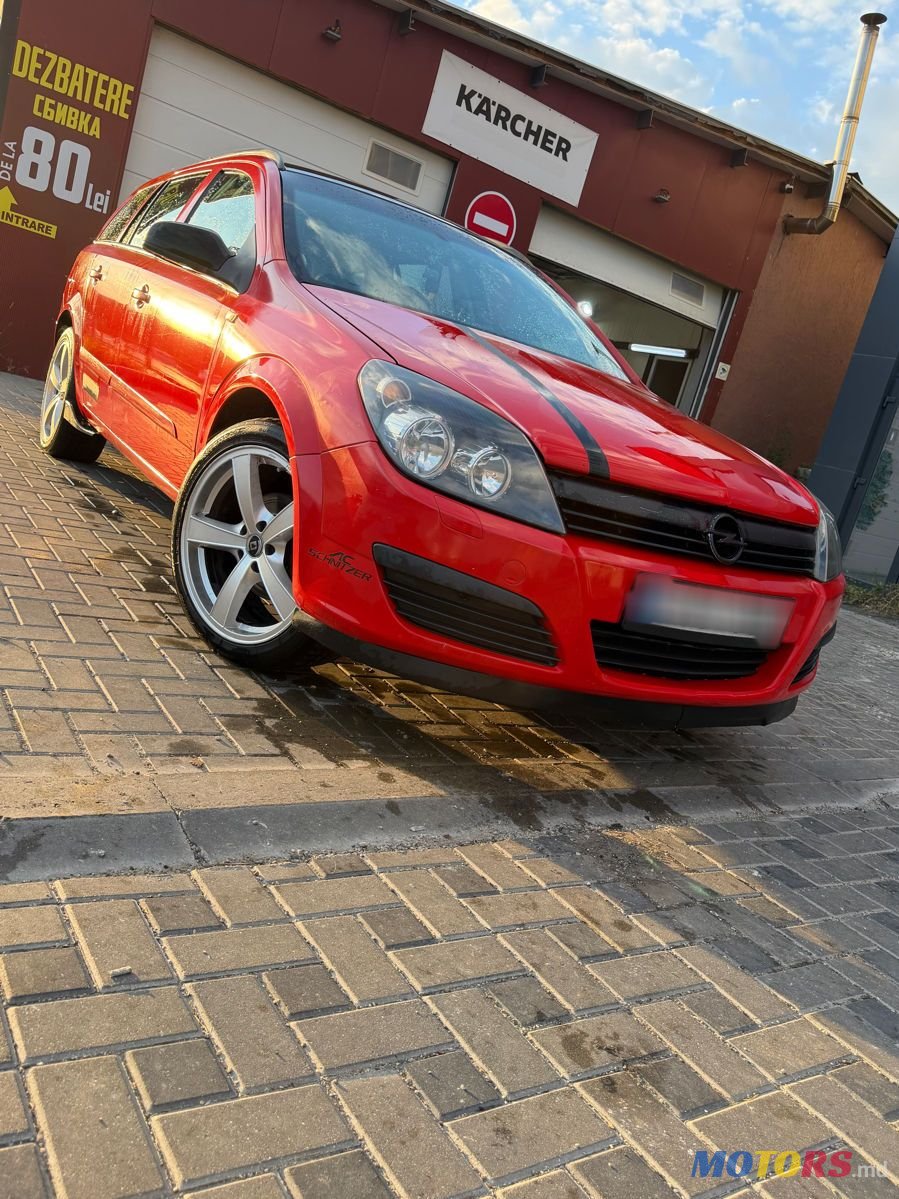 2005' Opel Astra photo #3