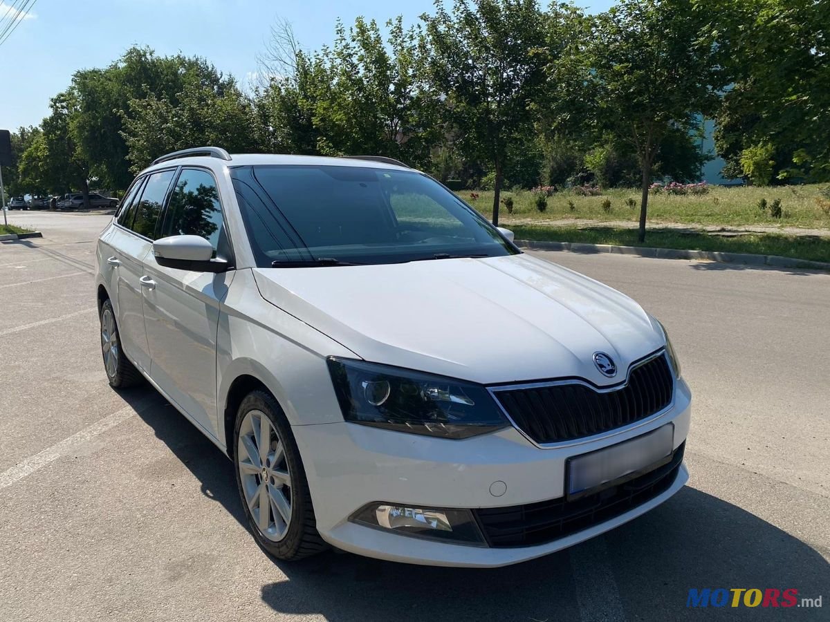 2016' Skoda Fabia photo #1