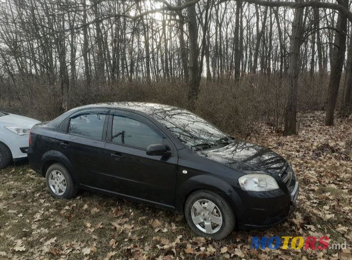 2010' Chevrolet Aveo photo #1
