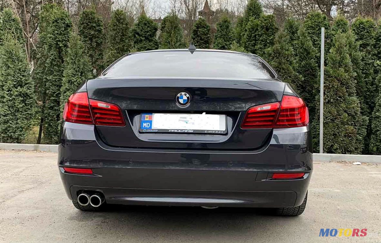 2015' BMW 5 Series photo #5