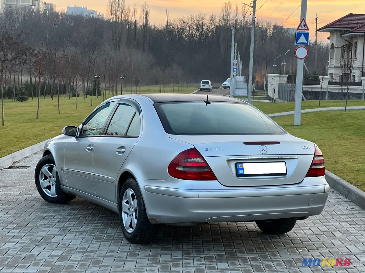 2003' Mercedes-Benz E Класс photo #6