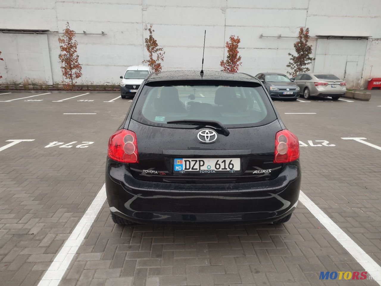 2008' Toyota Auris photo #4