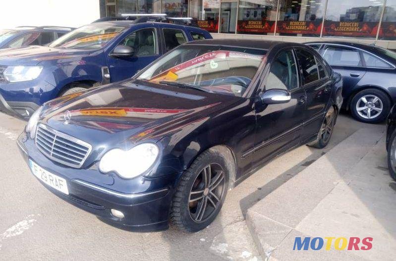2003' Mercedes-Benz C photo #1