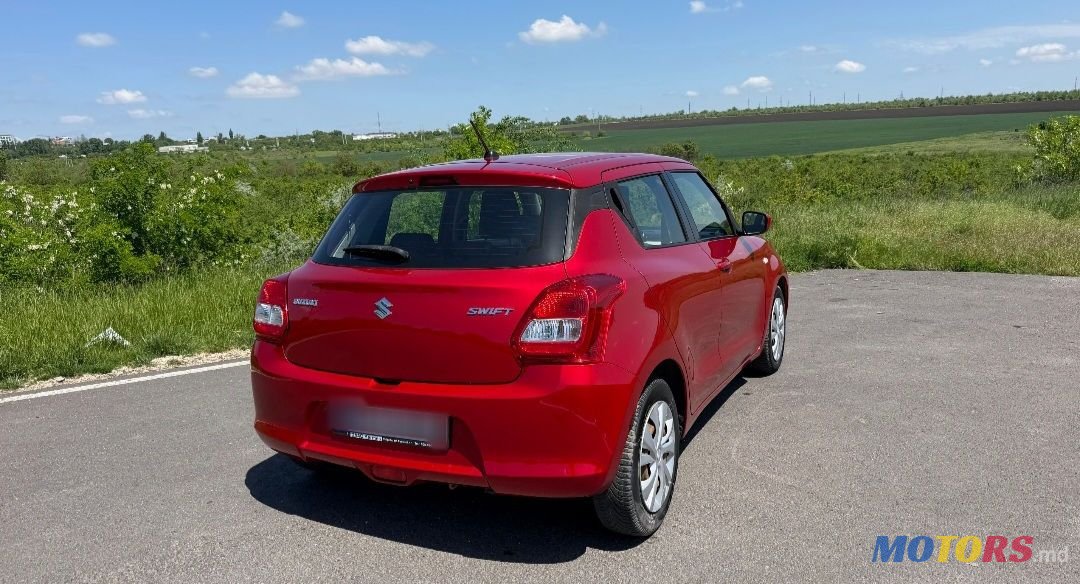 2018' Suzuki Swift photo #2