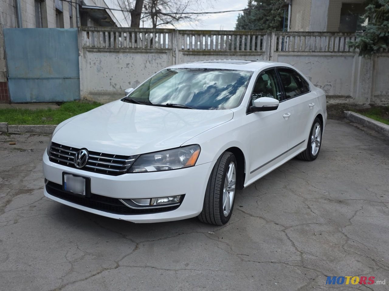 2014' Volkswagen Passat photo #3