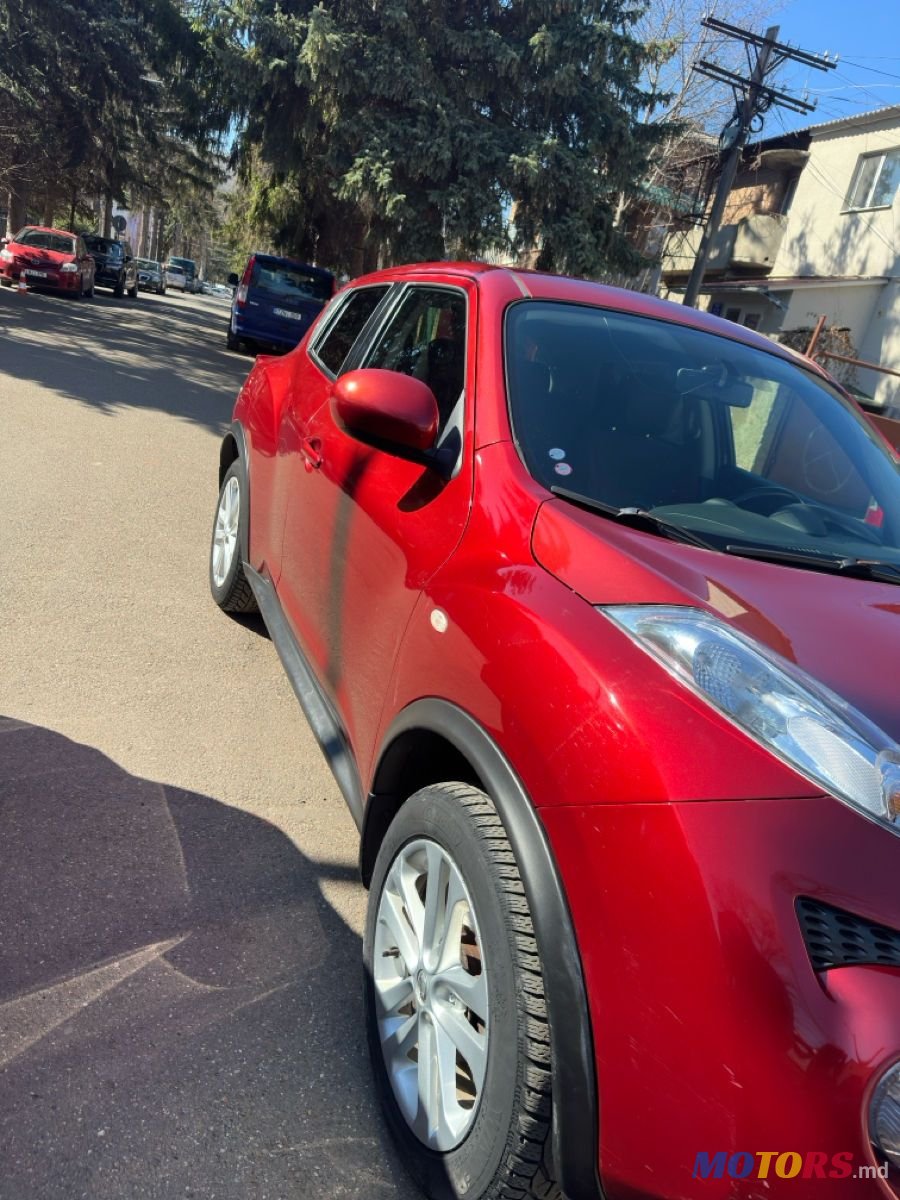 2011' Nissan Juke photo #2