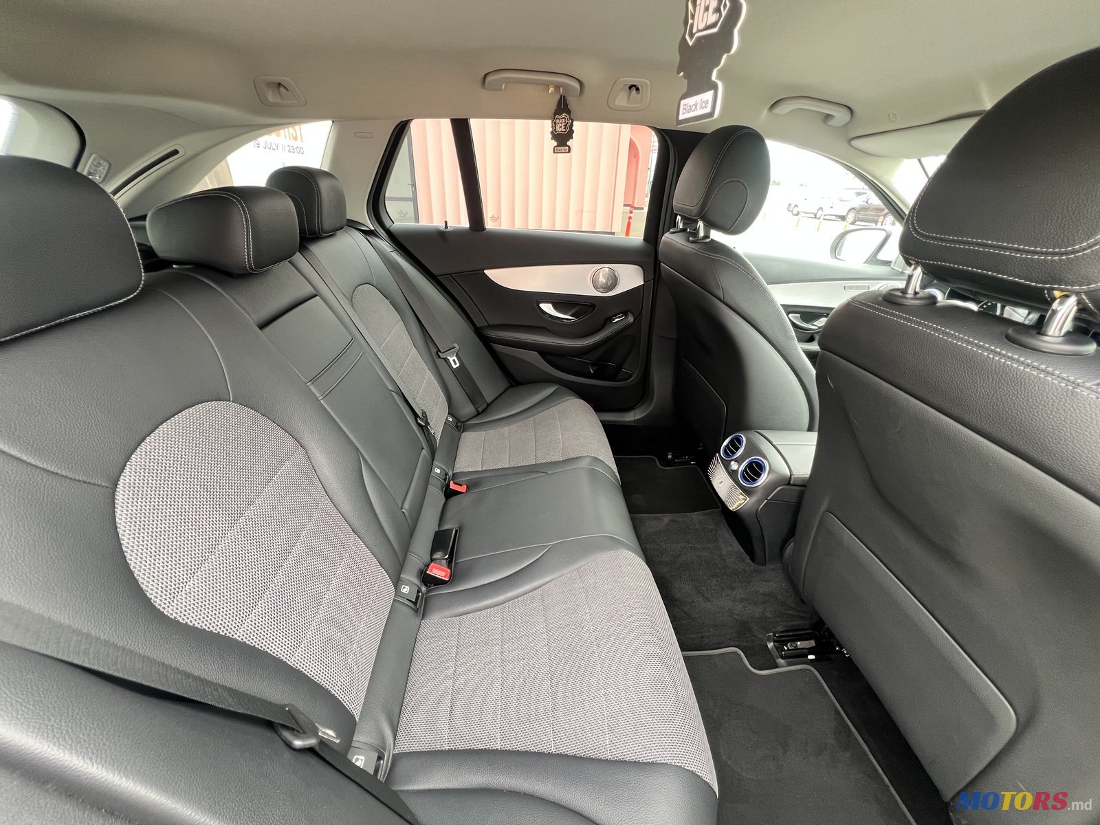 2020' Mercedes-Benz C 300 de T EQ Plug-In Hybrid photo #6