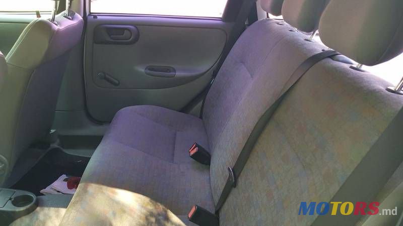 2001' Opel Corsa photo #3