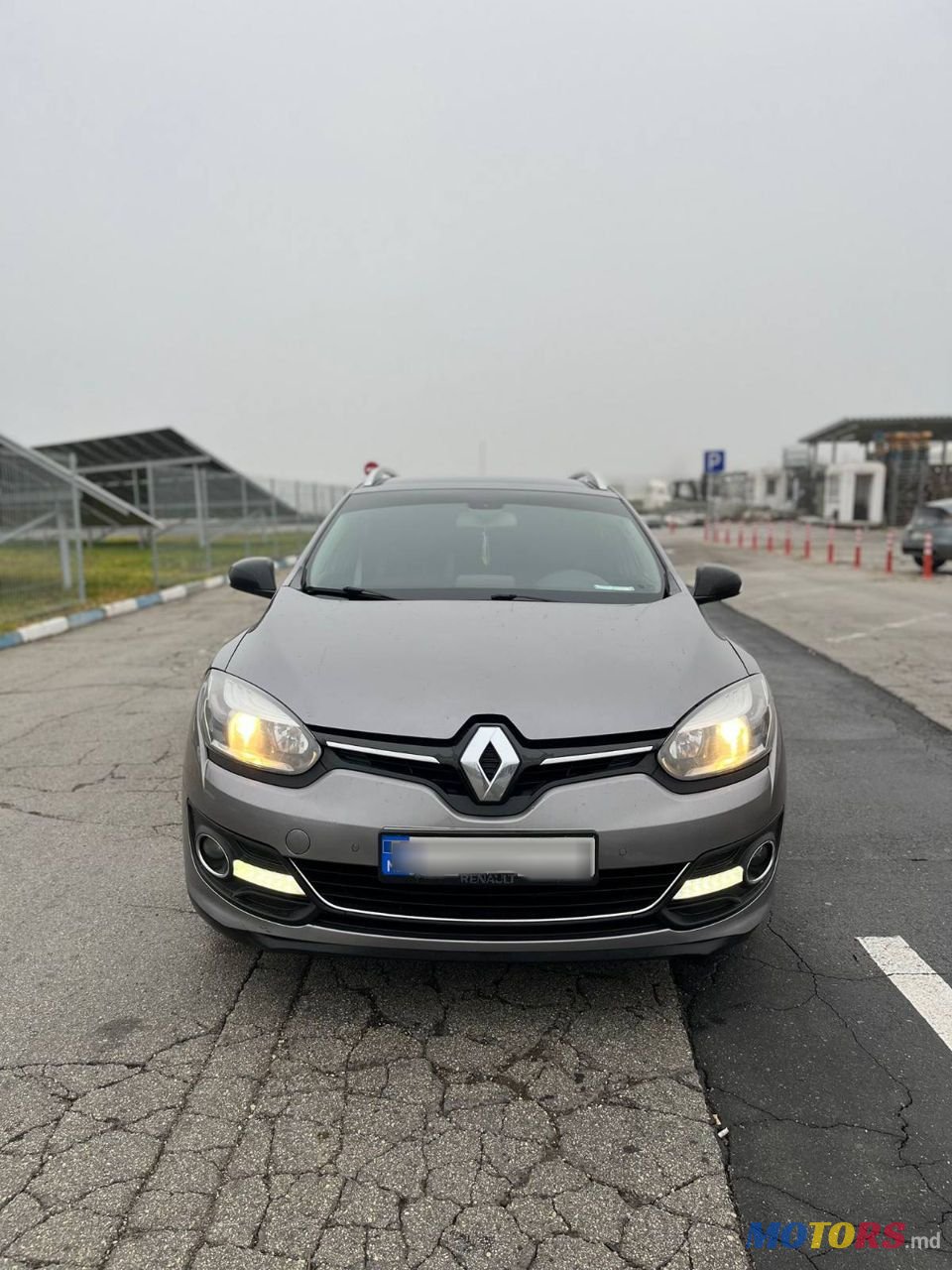 2014' Renault Megane photo #3