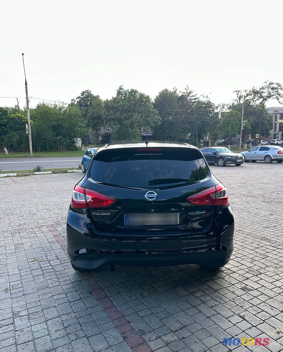 2015' Nissan Pulsar photo #4