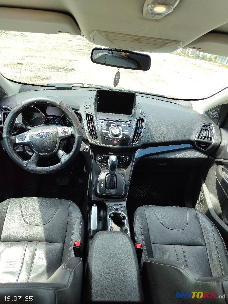 2013' Ford Kuga photo #6