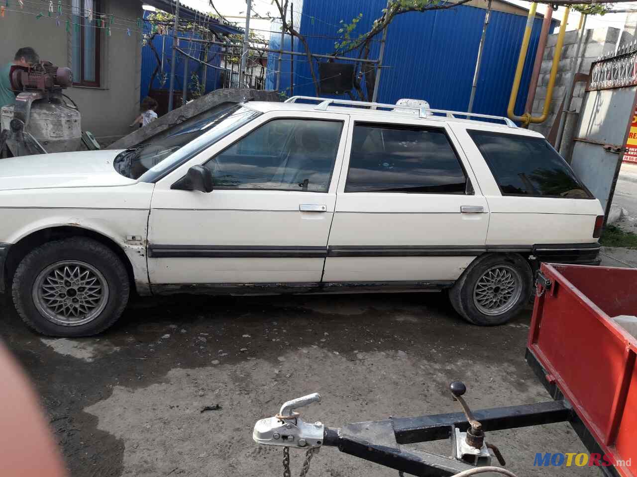 1996' Renault 21 photo #1