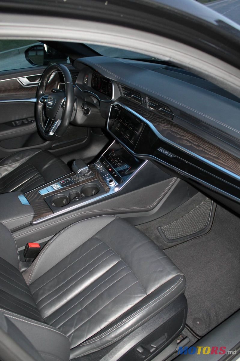 2019' Audi A6 photo #4