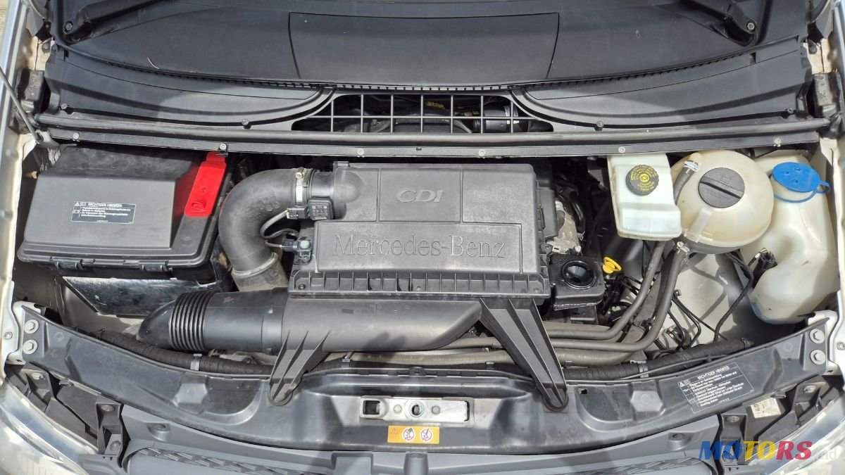 2013' Mercedes-Benz Vito photo #6