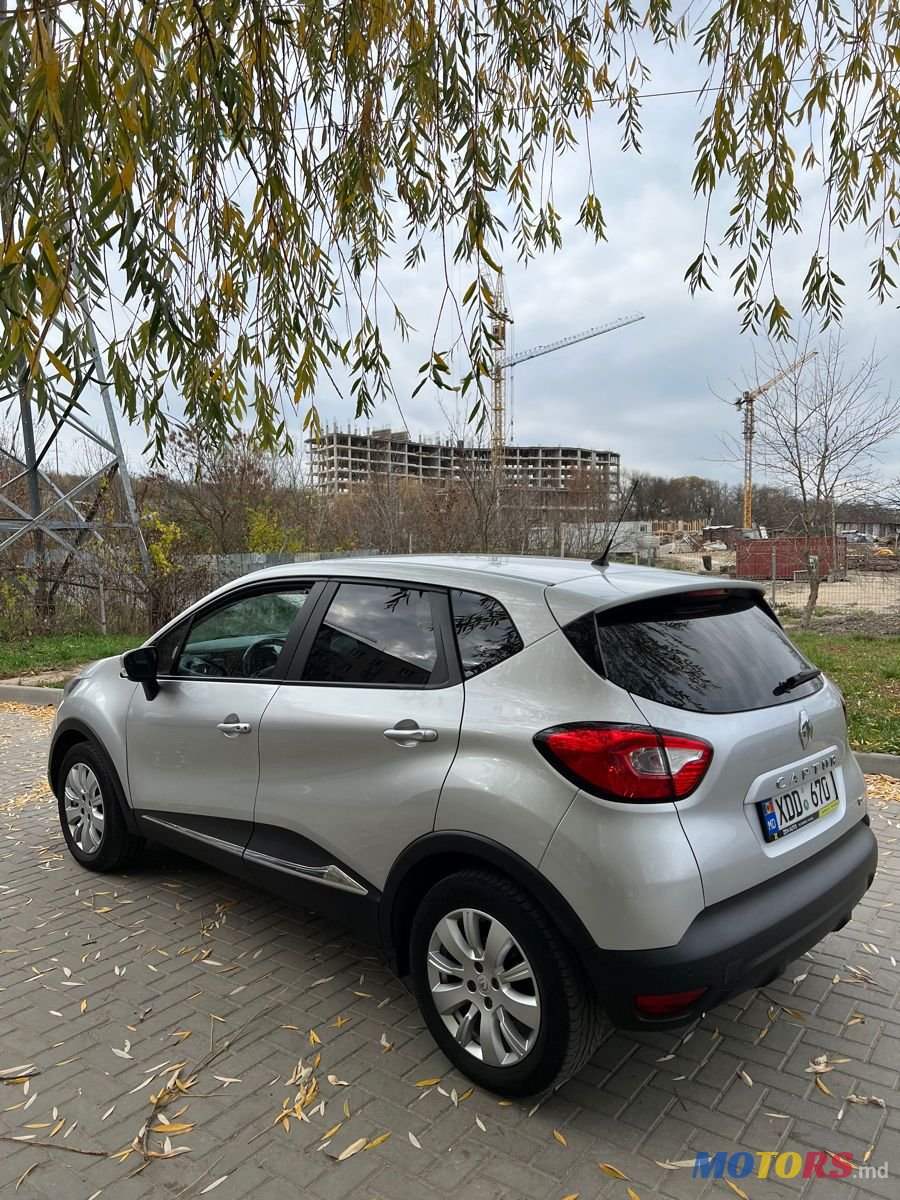 2013' Renault Captur photo #2