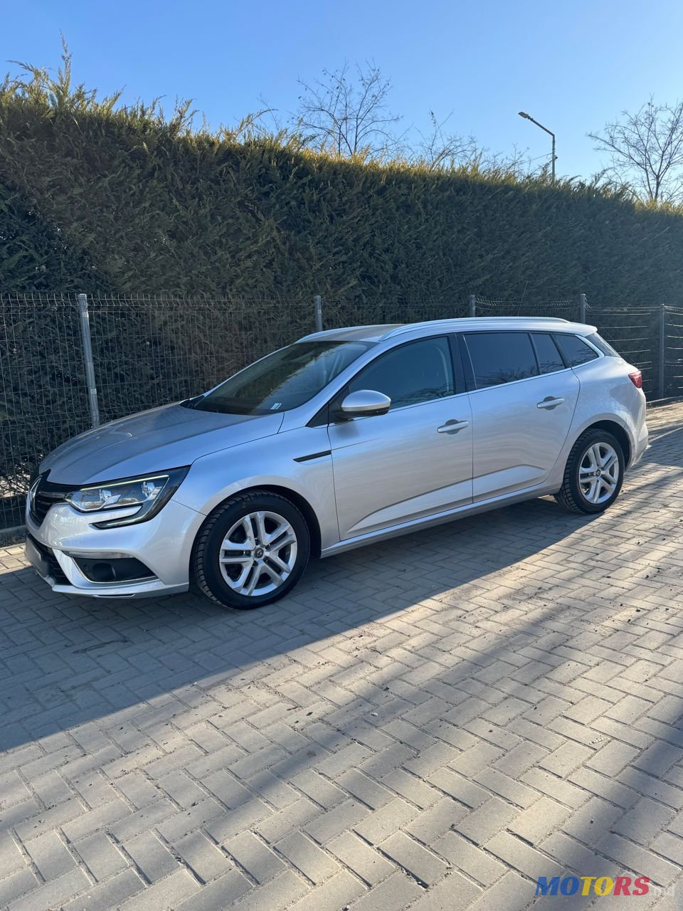 2020' Renault Megane photo #1