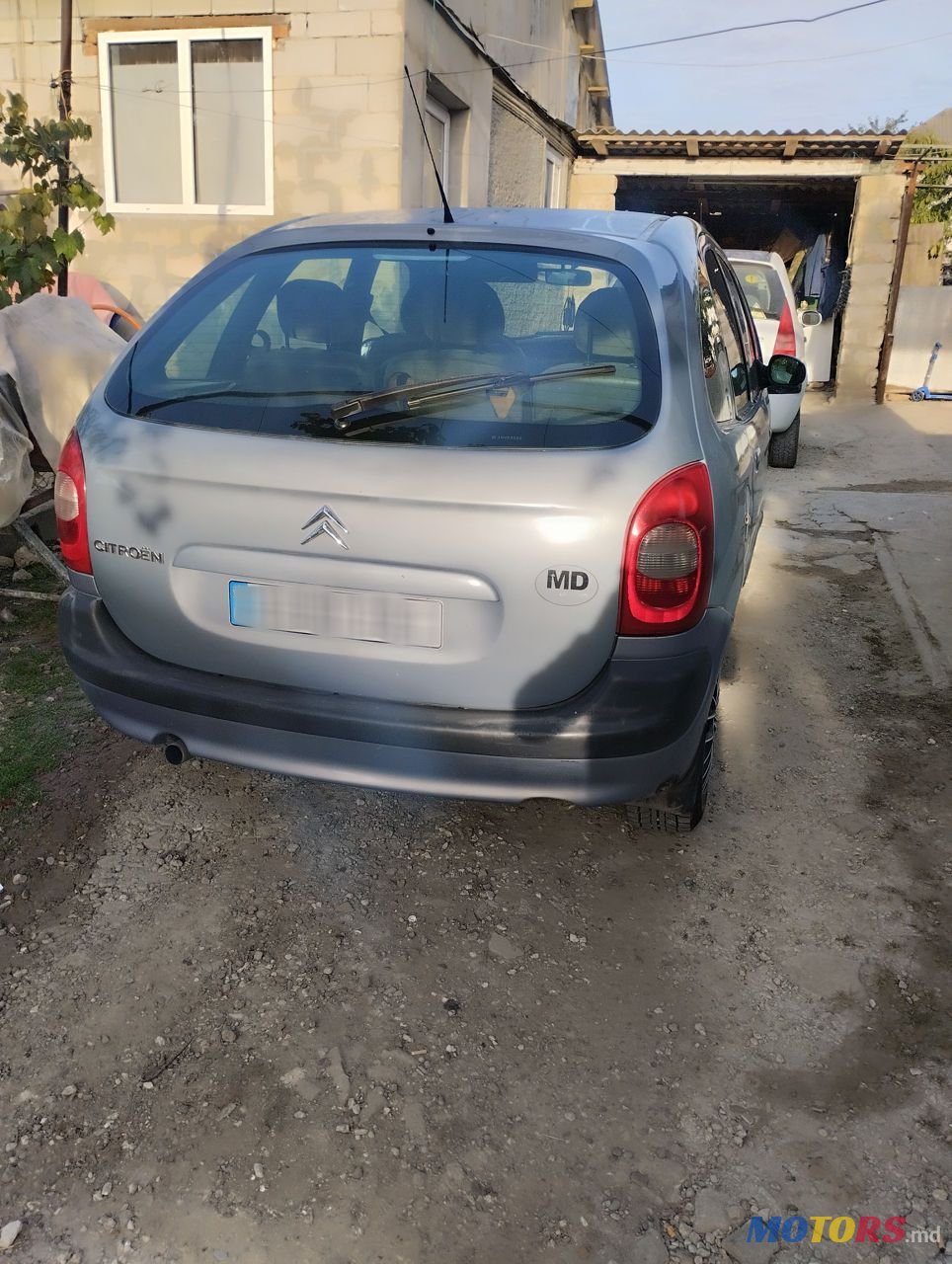 2001' Citroen Xsara Picasso photo #3