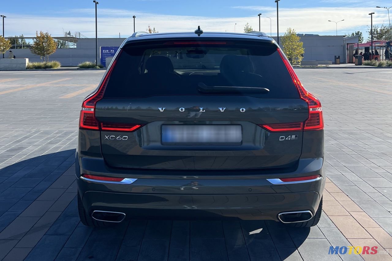 2018' Volvo XC60 photo #4