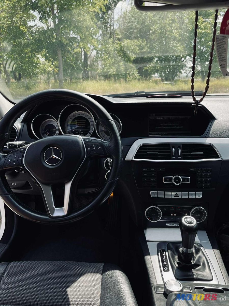 2012' Mercedes-Benz C-Class photo #5