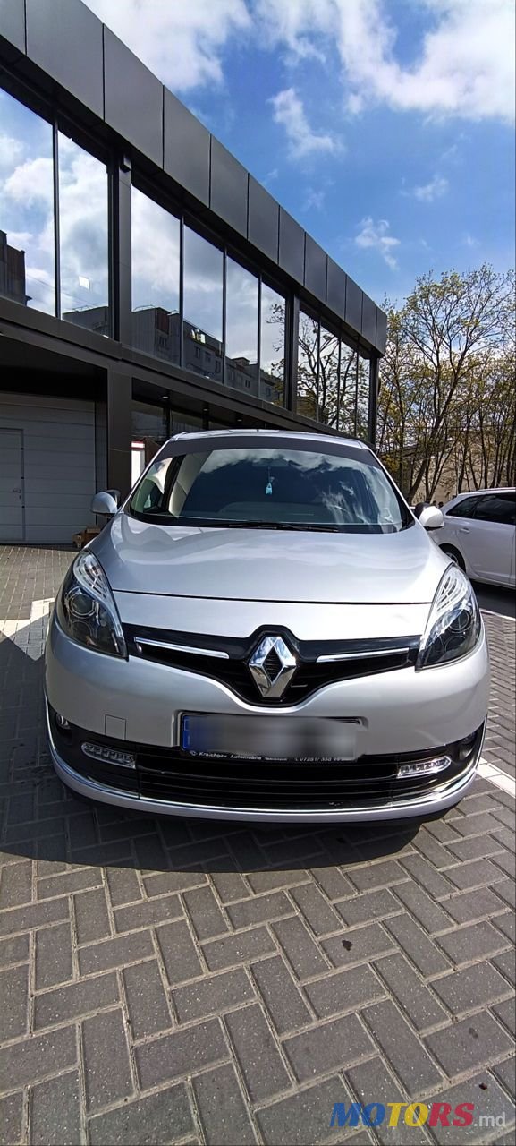 2013' Renault Grand Scenic photo #1