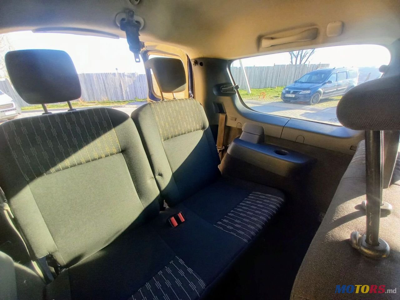 2012' Dacia Logan Mcv photo #5