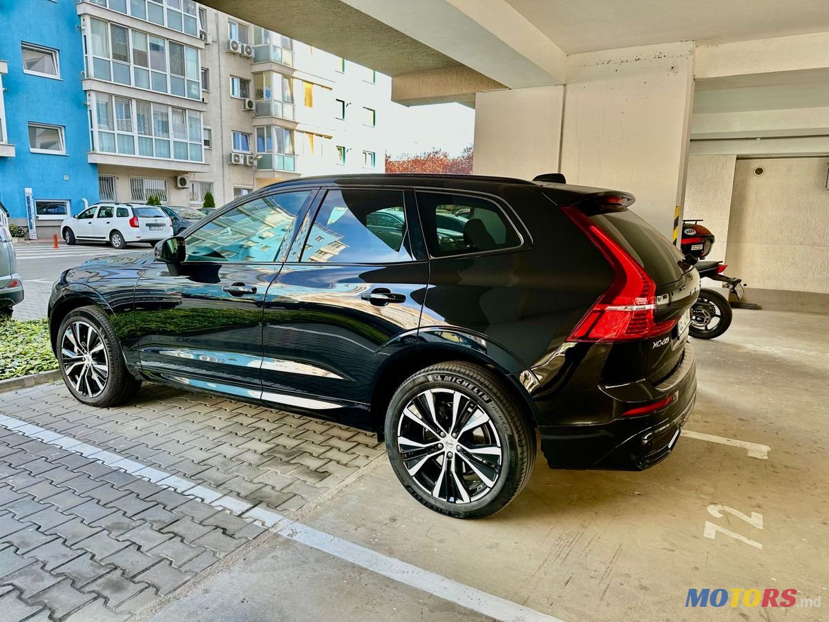 2023' Volvo XC60 photo #3