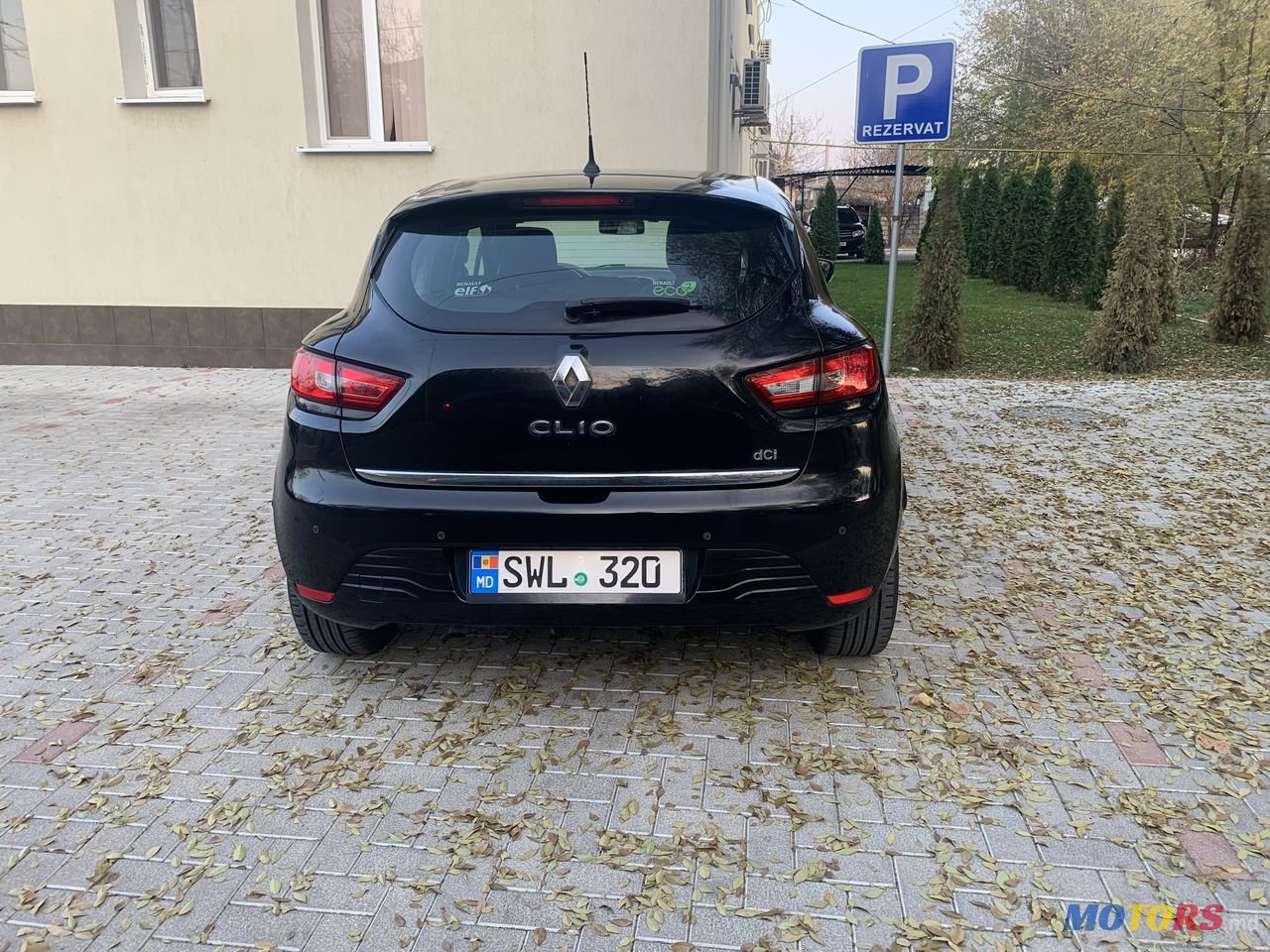 2015' Renault Clio photo #6