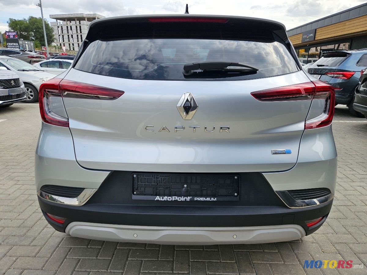 2021' Renault Captur photo #2