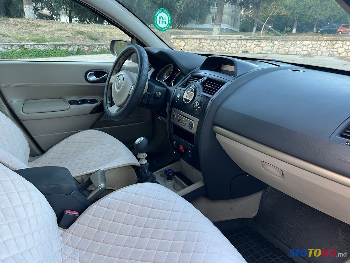 2006' Renault Megane photo #4